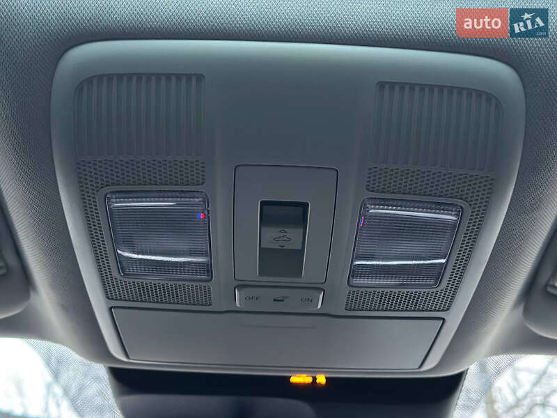 Седан Mazda 6 2018 в Дніпрі