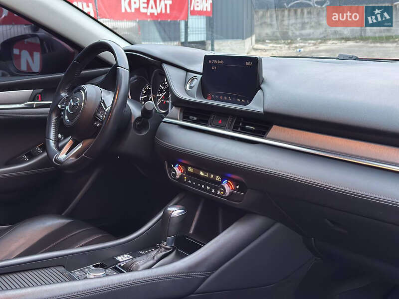 Седан Mazda 6 2018 в Дніпрі