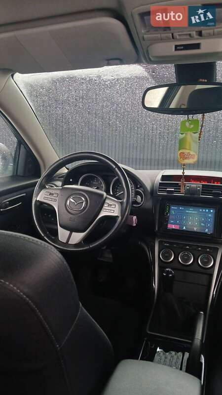 Универсал Mazda 6 2008 в Полонном
