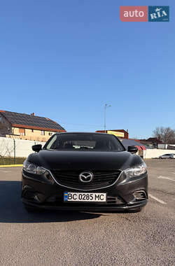 Седан Mazda 6 2014 в Ужгороде