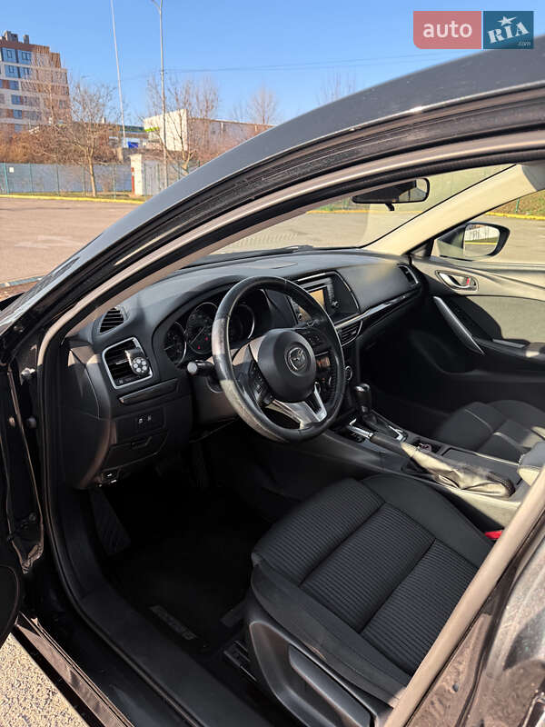 Седан Mazda 6 2014 в Львове
