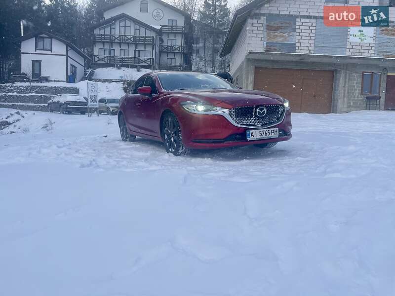Седан Mazda 6 2020 в Вишневом