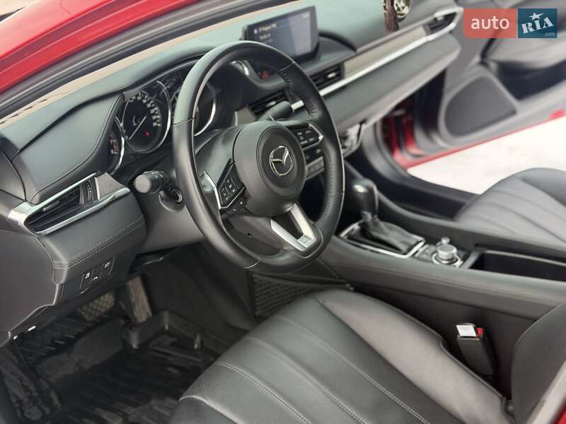 Седан Mazda 6 2021 в Днепре