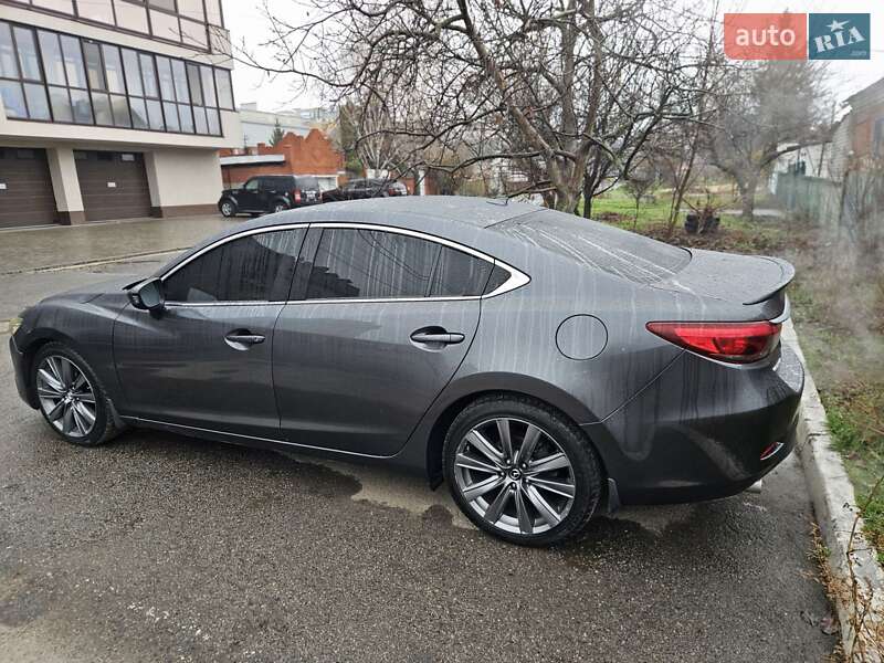 Седан Mazda 6 2015 в Днепре