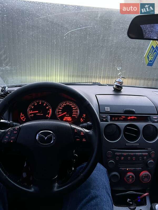 Седан Mazda 6 2002 в Ивано-Франковске