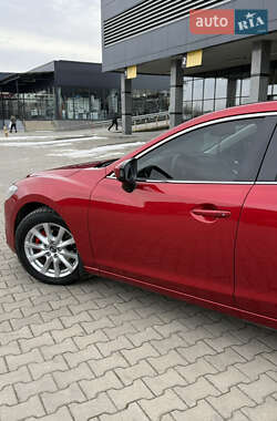 Седан Mazda 6 2013 в Черновцах