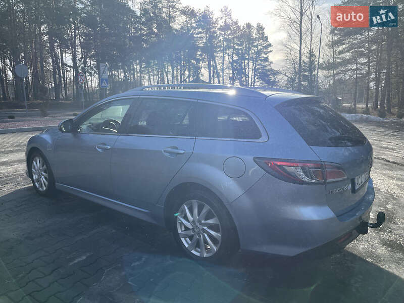 Универсал Mazda 6 2010 в Луцке