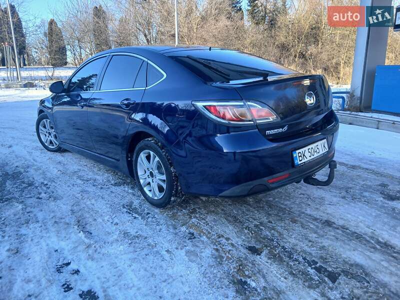 Седан Mazda 6 2010 в Дубно