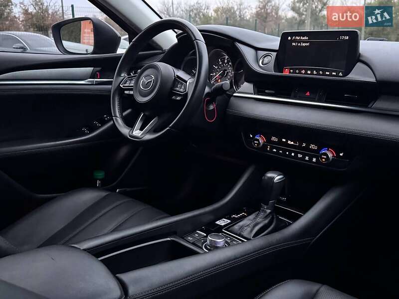Седан Mazda 6 2019 в Запоріжжі