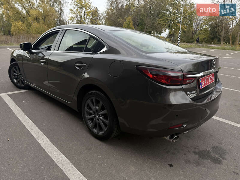 Седан Mazda 6 2018 в Чернигове