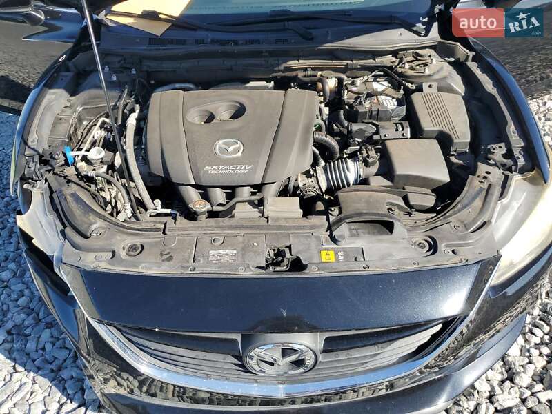 Седан Mazda 6 2017 в Львове