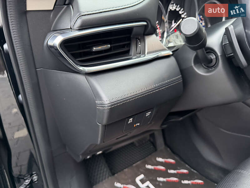 Седан Mazda 6 2018 в Ужгороде