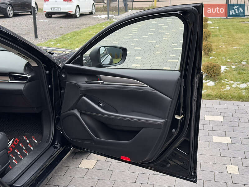 Седан Mazda 6 2018 в Ужгороде