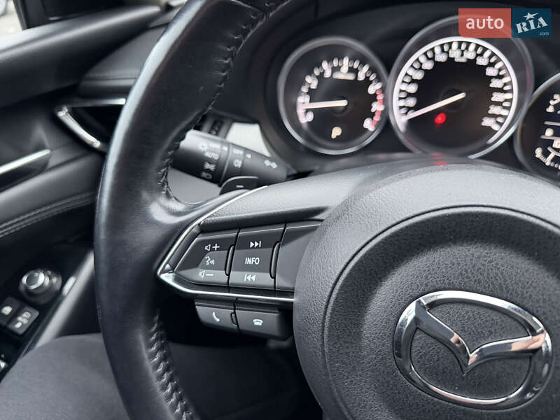 Седан Mazda 6 2018 в Ужгороде