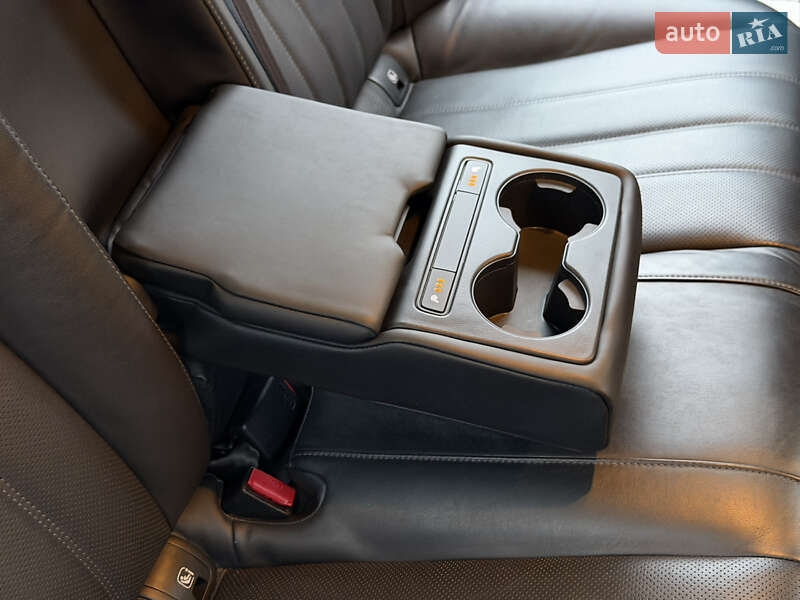 Седан Mazda 6 2018 в Ужгороде