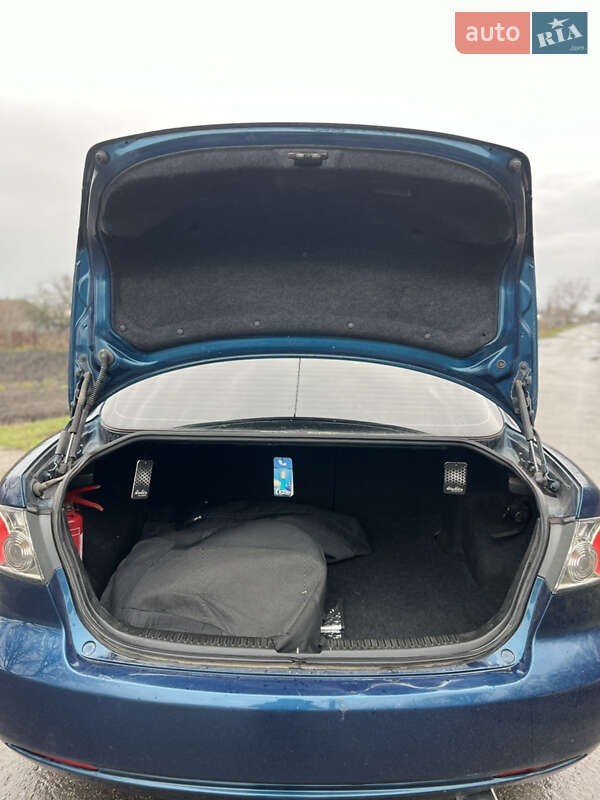 Седан Mazda 6 2005 в Запорожье
