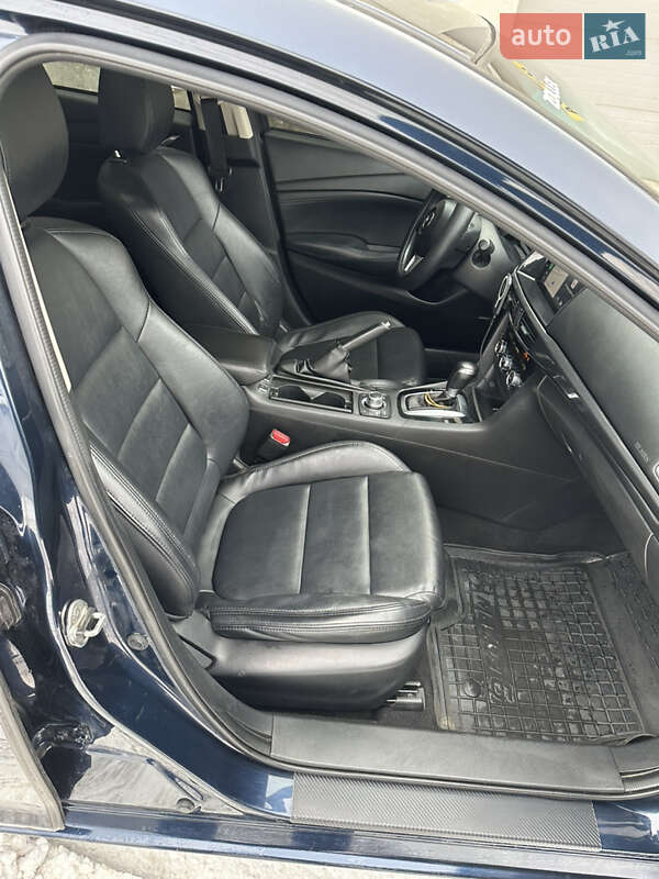 Седан Mazda 6 2014 в Ивано-Франковске