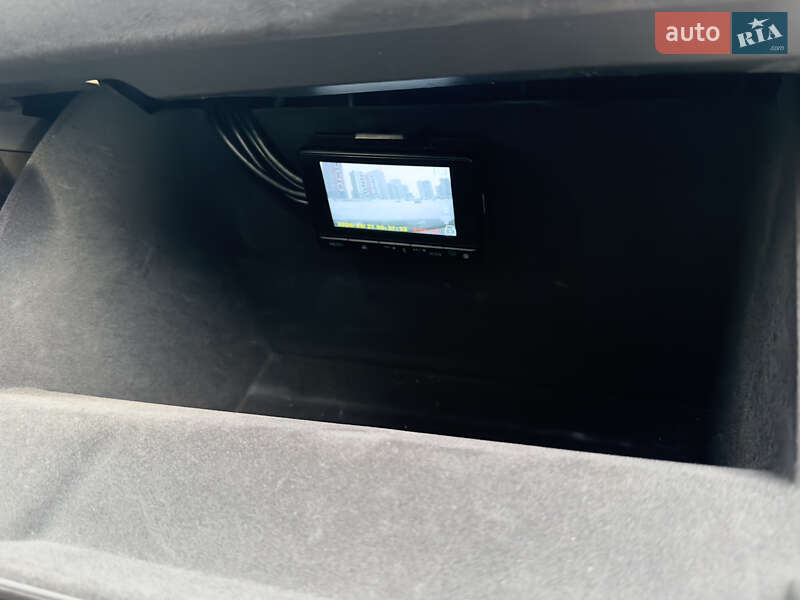 Седан Mazda 6 2019 в Киеве