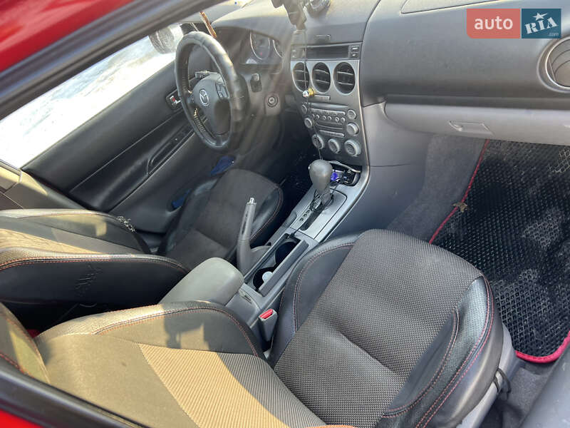 Седан Mazda 6 2005 в Черновцах