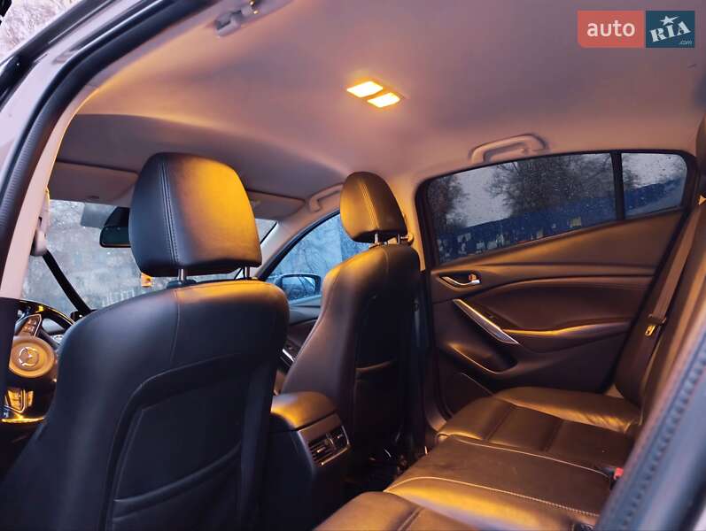 Седан Mazda 6 2017 в Кам'янському