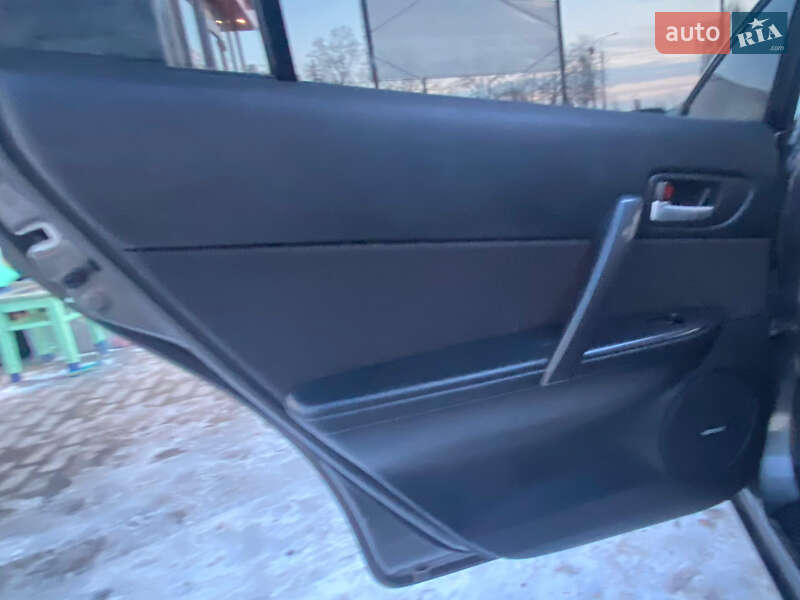Универсал Mazda 6 2007 в Ровно