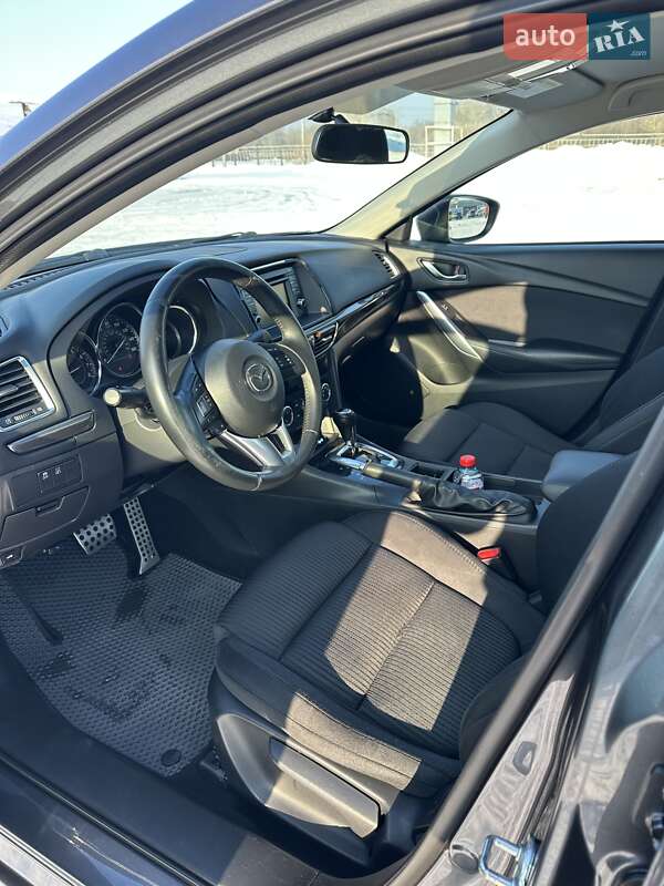Седан Mazda 6 2013 в Киеве