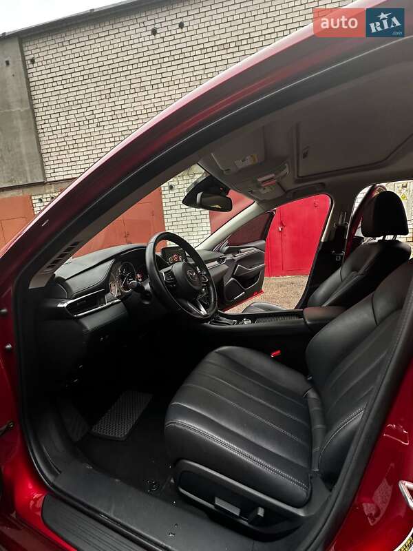 Седан Mazda 6 2019 в Киеве