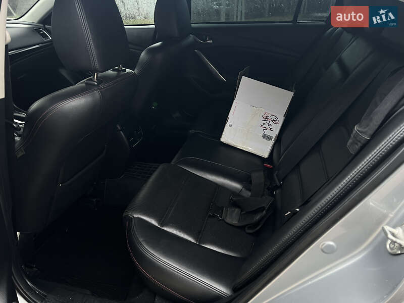 Седан Mazda 6 2013 в Житомире