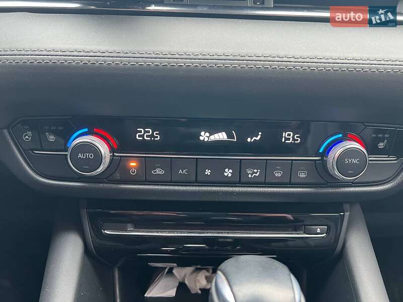 Седан Mazda 6 2019 в Киеве