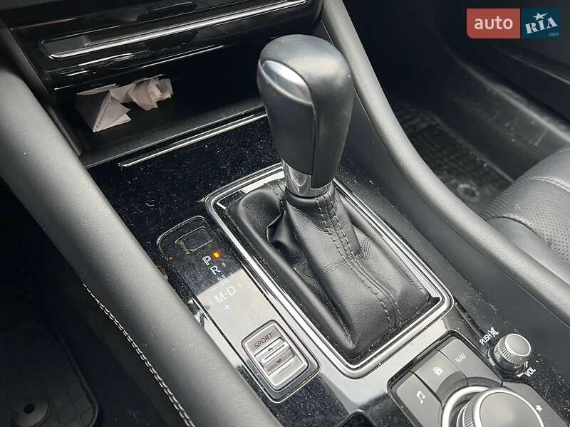 Седан Mazda 6 2019 в Киеве