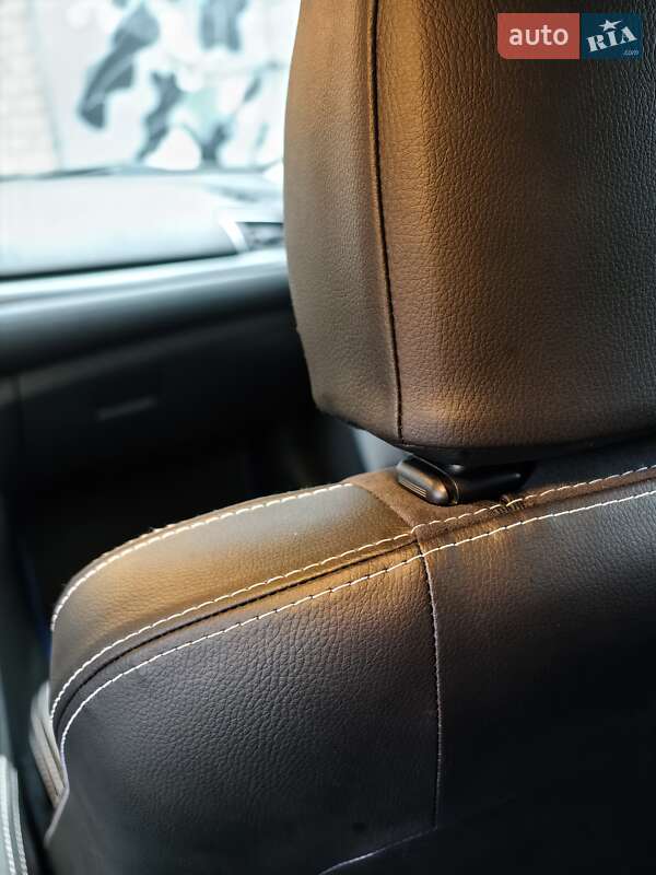 Седан Mazda 6 2017 в Днепре