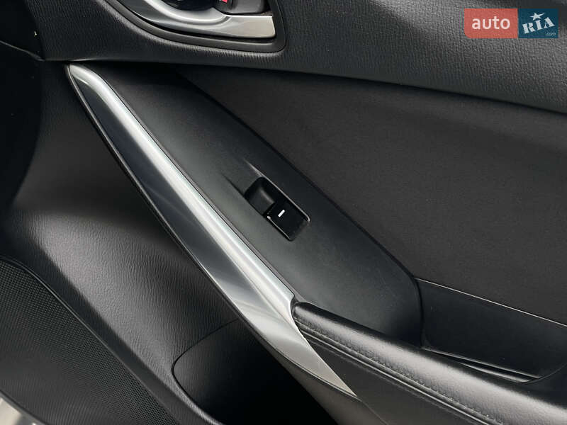 Универсал Mazda 6 2013 в Ровно