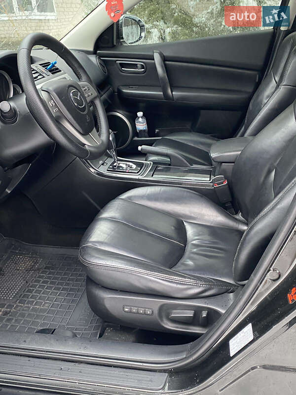 Седан Mazda 6 2008 в Киеве