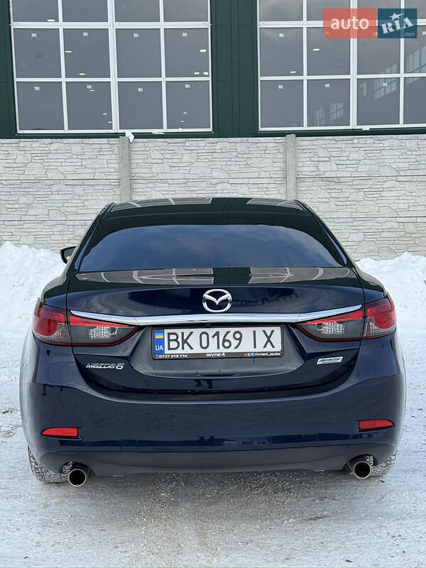 Седан Mazda 6 2016 в Ровно