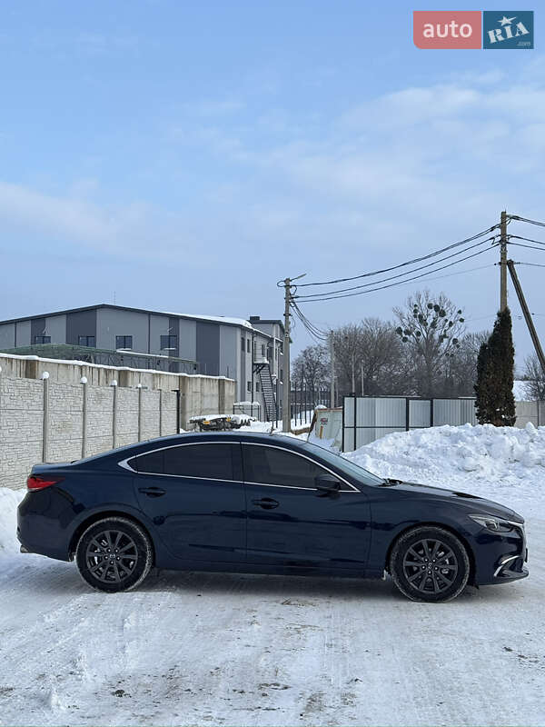 Седан Mazda 6 2016 в Ровно