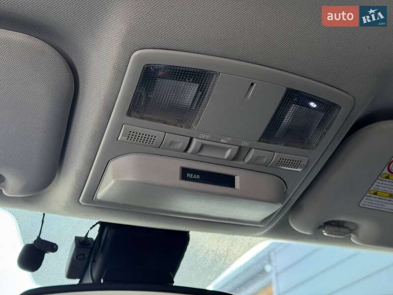 Седан Mazda 6 2008 в Ровно