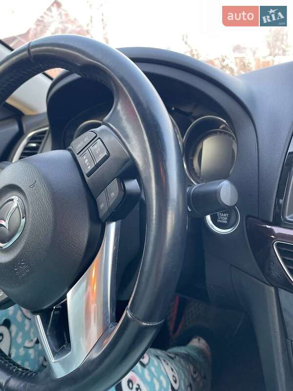 Седан Mazda 6 2013 в Вороновице