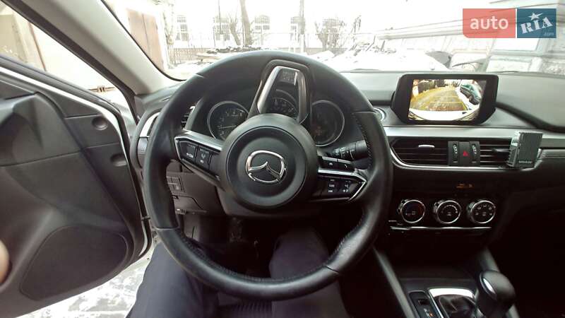 Седан Mazda 6 2016 в Сумах