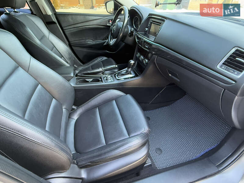 Седан Mazda 6 2014 в Борисполе