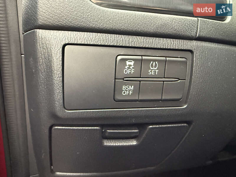 Седан Mazda 6 2014 в Киеве