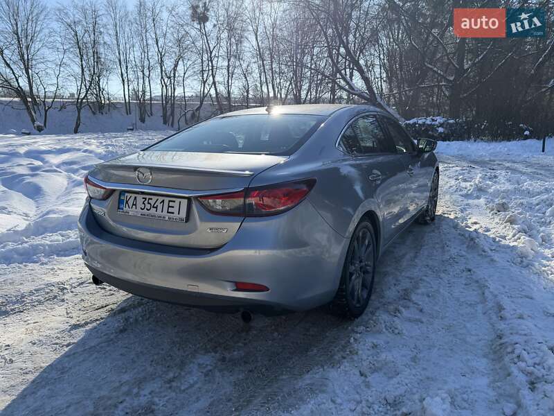 Седан Mazda 6 2012 в Львові