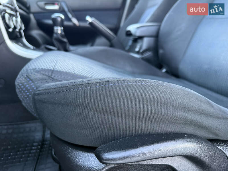 Універсал Mazda 6 2007 в Рівному фото 33 Універсал Mazda 6 2007 в Рівному