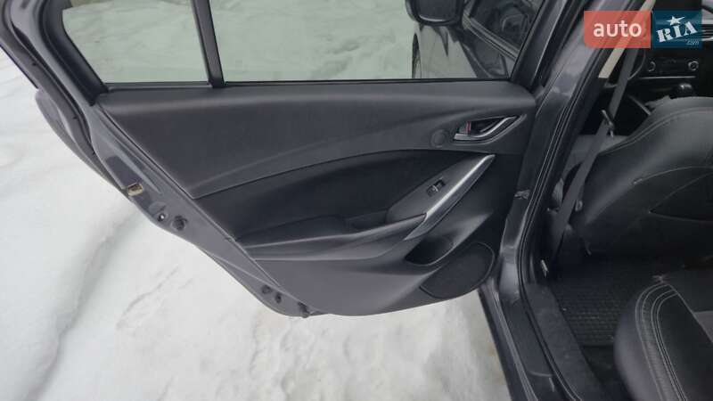 Седан Mazda 6 2015 в Владимире