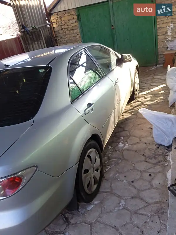 Mazda 6