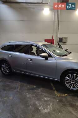 Универсал Mazda 6 2013 в Киеве