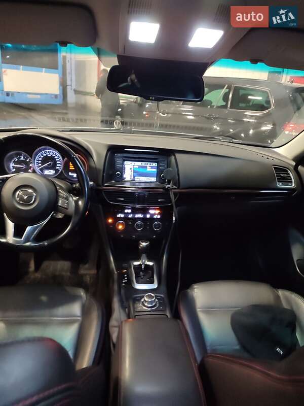 Универсал Mazda 6 2013 в Киеве