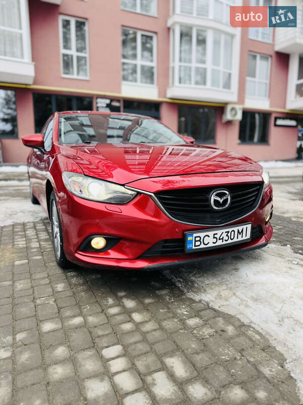 Седан Mazda 6 2014 в Новояворівську