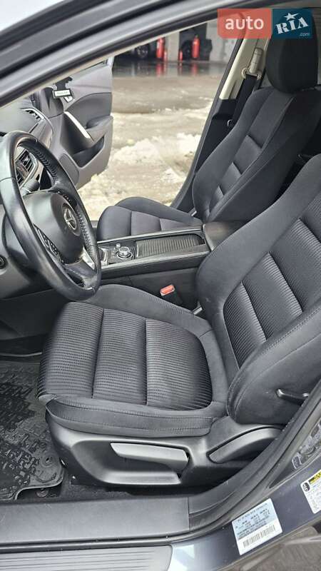 Седан Mazda 6 2016 в Киеве