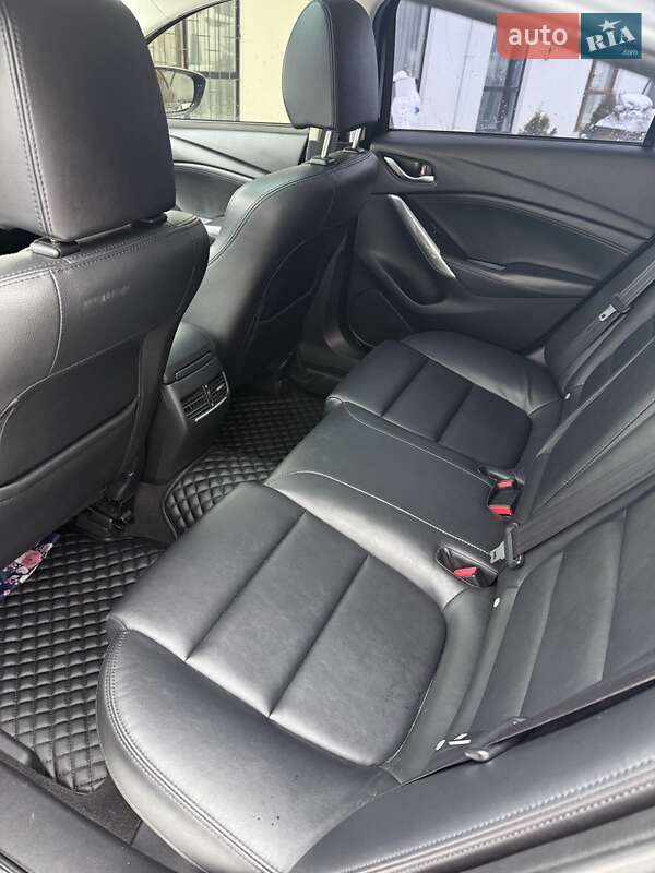Седан Mazda 6 2014 в Софіївській Борщагівці