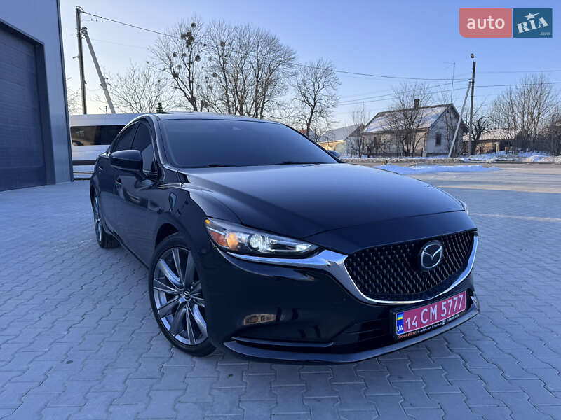 Седан Mazda 6 2018 в Бродах